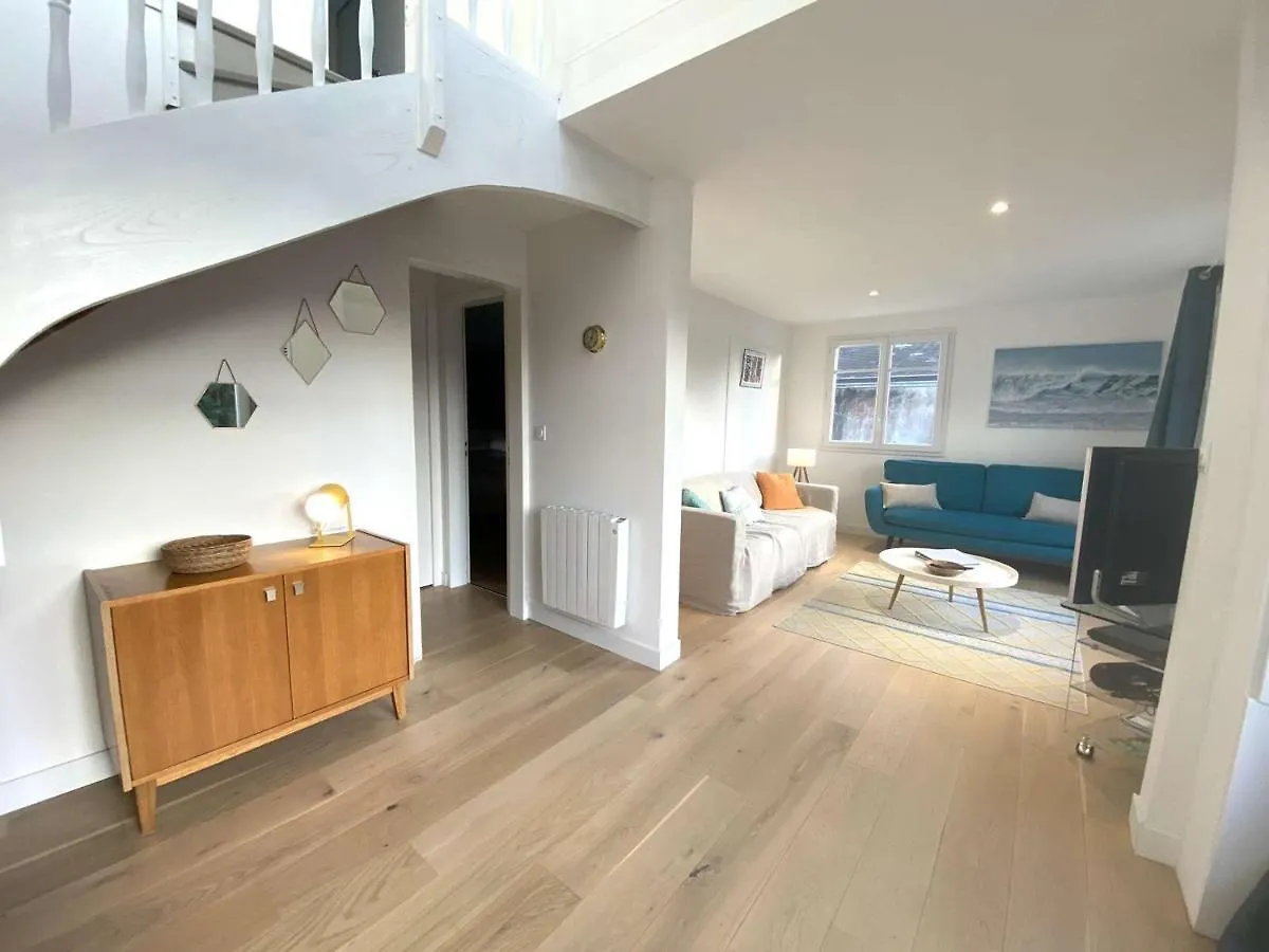 Grande Maison Renovee 3* A Benodet, Jardin Clos, Salle De Jeux, Parking, Wifi, Terrasse, 4 Chambres - Fr-1-481-112 0*,  Fransa